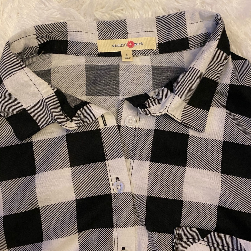 Buffalo Check High-Low Flannel - Picture 5 of 5